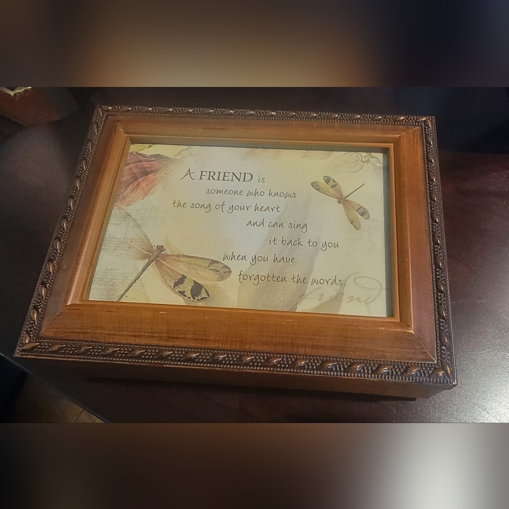 Musical Wood Keepsake Box